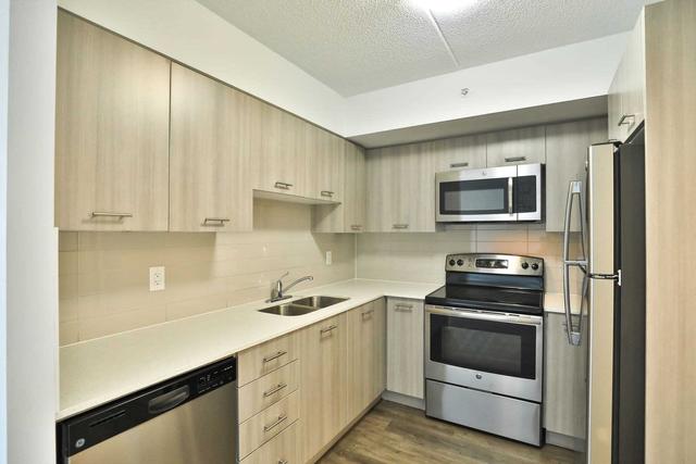 708 - 220 Cannon St E, Condo with 2 bedrooms, 1 bathrooms and 0 parking in Hamilton ON | Image 3