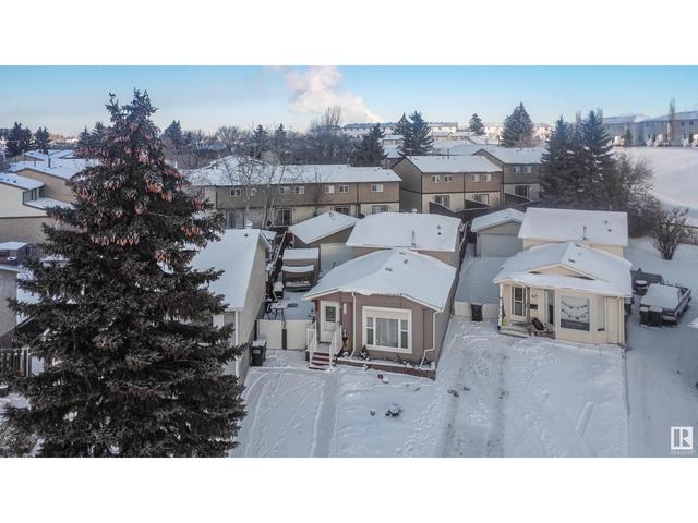 145 Hyndman Cr Nw, House detached with 4 bedrooms, 2 bathrooms and 6 parking in Edmonton AB | Image 36