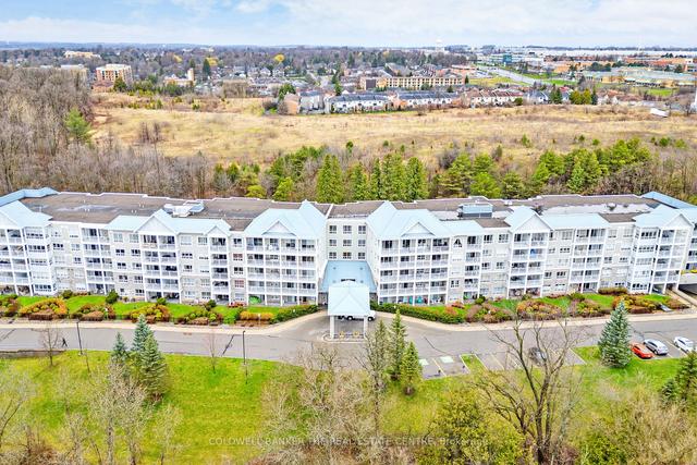 225 - 900 Bogart Mill Tr, Condo with 2 bedrooms, 2 bathrooms and 1 parking in Newmarket ON | Image 26
