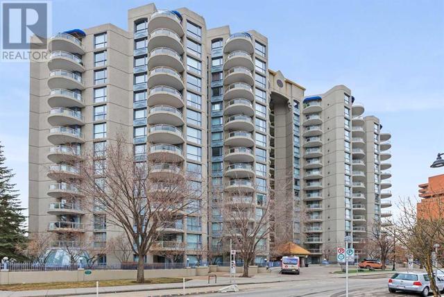 806, - 804 3 Avenue Sw, Condo with 2 bedrooms, 2 bathrooms and 1 parking in Calgary AB | Image 3