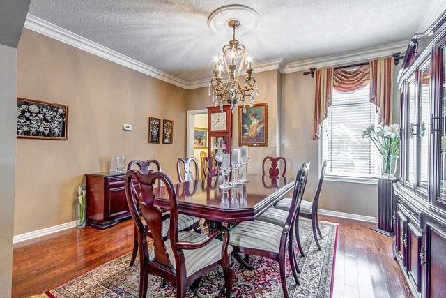 61 Torrens Ave, House detached with 3 bedrooms, 2 bathrooms and 7 parking in Toronto ON | Image 33