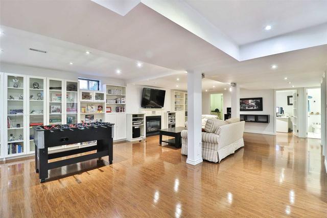5645 Wells Pl, House detached with 4 bedrooms, 4 bathrooms and 5 parking in Mississauga ON | Image 26