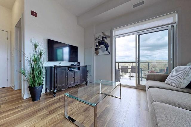 ph 604 - 340 Plains Rd E, Condo with 2 bedrooms, 2 bathrooms and 1 parking in Burlington ON | Image 3