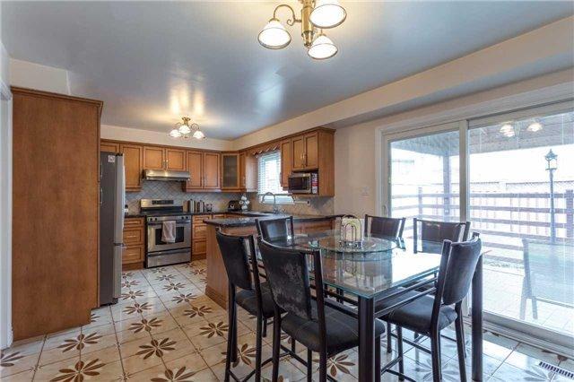 104 Princeton Terr, House detached with 4 bedrooms, 4 bathrooms and 4 parking in Brampton ON | Image 9