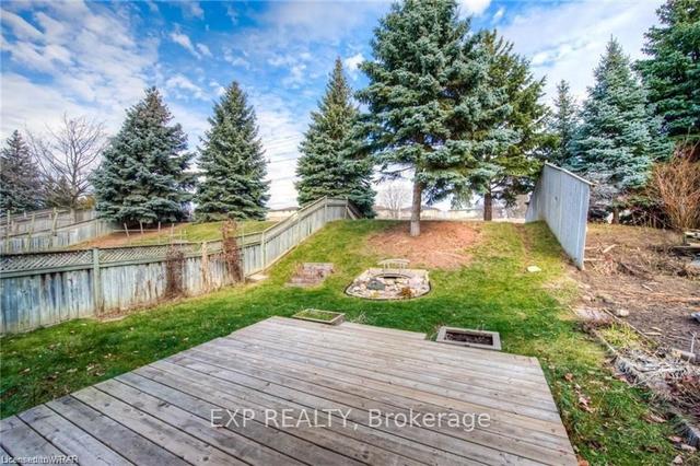 118 Bush Clover Cres, House detached with 3 bedrooms, 2 bathrooms and 3 parking in Kitchener ON | Image 18