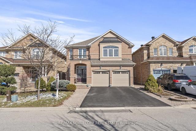 36 Venice Gate Dr, House detached with 5 bedrooms, 5 bathrooms and 6 parking in Vaughan ON | Image 1
