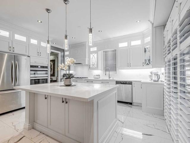 67 Blazing Star Dr, House detached with 4 bedrooms, 6 bathrooms and 6 parking in Brampton ON | Image 9