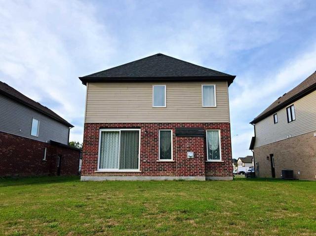 7830 Coulson Cres, House detached with 4 bedrooms, 3 bathrooms and 4 parking in Niagara Falls ON | Image 15