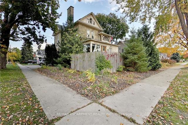 east #1 - 122 Forsyth St N, House detached with 1 bedrooms, 1 bathrooms and 1 parking in Sarnia ON | Image 9