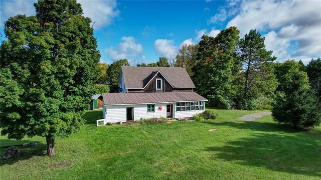 416 Baptist Church Road, House detached with 3 bedrooms, 2 bathrooms and 10 parking in Bonnechere Valley ON | Card Image