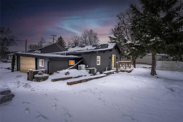 1979 Victoria St E, House detached with 2 bedrooms, 2 bathrooms and 9 parking in Innisfil ON | Image 19