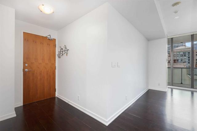 1002 - 33 Lombard St, Condo with 1 bedrooms, 1 bathrooms and 0 parking in Toronto ON | Image 5