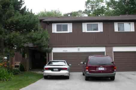 3628 Autumnleaf Cres, House semidetached with 4 bedrooms, 3 bathrooms and 2 parking in Mississauga ON | Image 1