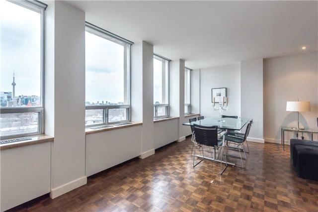 1003 - 131 Bloor St W, Condo with 2 bedrooms, 1 bathrooms and 1 parking in Toronto ON | Image 9