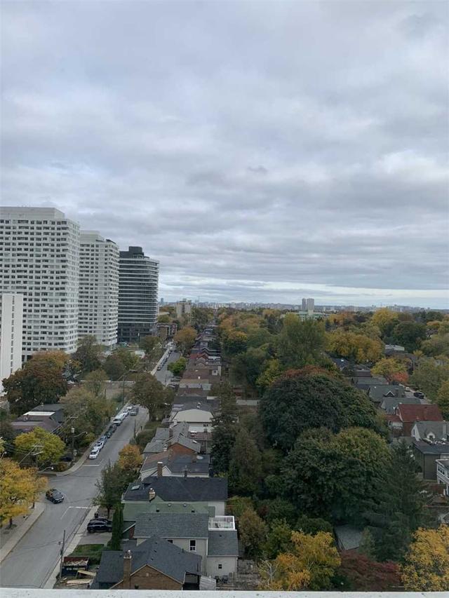 1605 - 5 Soudan Ave, Condo with 2 bedrooms, 2 bathrooms and 1 parking in Toronto ON | Image 17
