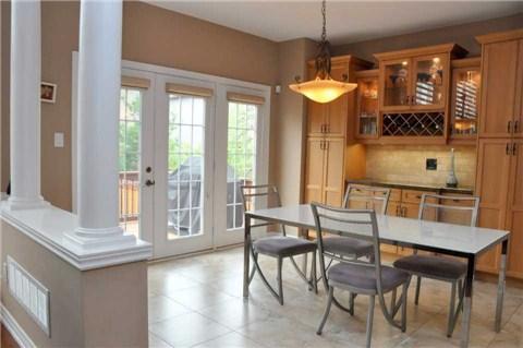 2438 Kwinter Rd, House detached with 3 bedrooms, 4 bathrooms and 2 parking in Oakville ON | Image 10