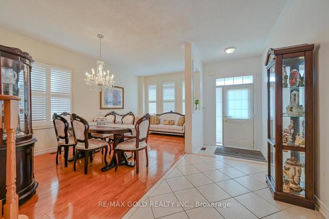 143 Thorndale Rd, House detached with 4 bedrooms, 4 bathrooms and 6 parking in Brampton ON | Image 31