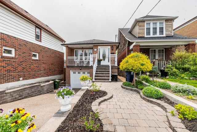 59 Earlsdale Ave, House detached with 3 bedrooms, 2 bathrooms and 3 parking in Toronto ON | Image 12
