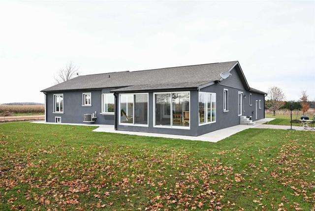 075224 24/25 Sideroad Sdrd, House detached with 3 bedrooms, 3 bathrooms and 10 parking in Grand Valley ON | Image 15