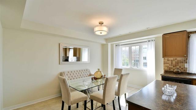 87 Wilkes Cres, House attached with 3 bedrooms, 4 bathrooms and 3 parking in Toronto ON | Image 8