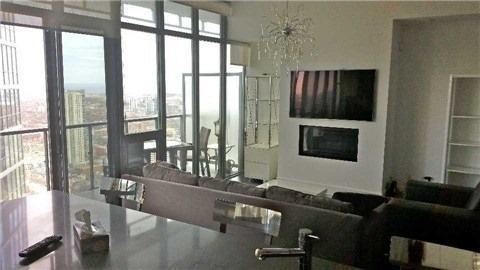 4501 - 33 Charles St E, Condo with 1 bedrooms, 2 bathrooms and 1 parking in Toronto ON | Image 4