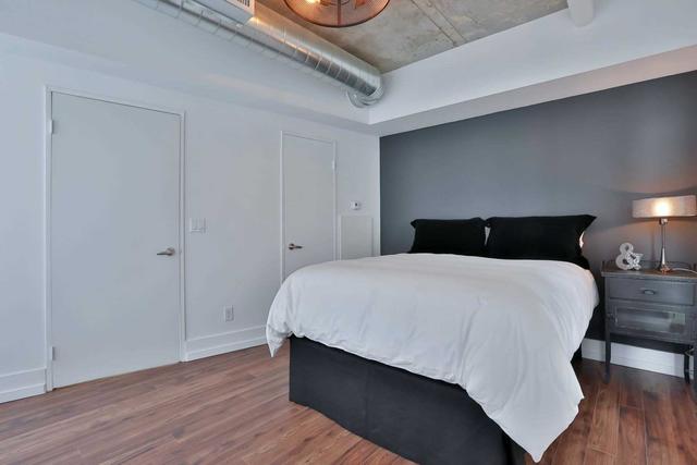 709 - 1375 Dupont St, Condo with 1 bedrooms, 1 bathrooms and 1 parking in Toronto ON | Image 3