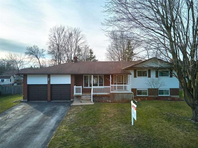 3332 Mason Dr, House detached with 3 bedrooms, 2 bathrooms and 8 parking in Innisfil ON | Image 26