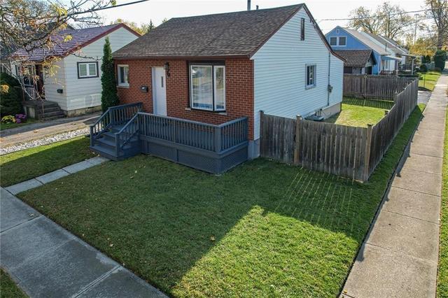 6 Homewood Avenue, House detached with 4 bedrooms, 2 bathrooms and 3 parking in St. Catharines ON | Image 1