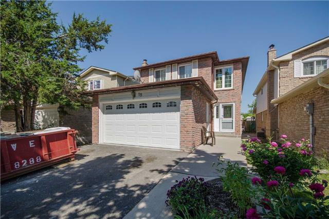 18 Abelard Ave, House detached with 4 bedrooms, 4 bathrooms and 4 parking in Brampton ON | Image 1
