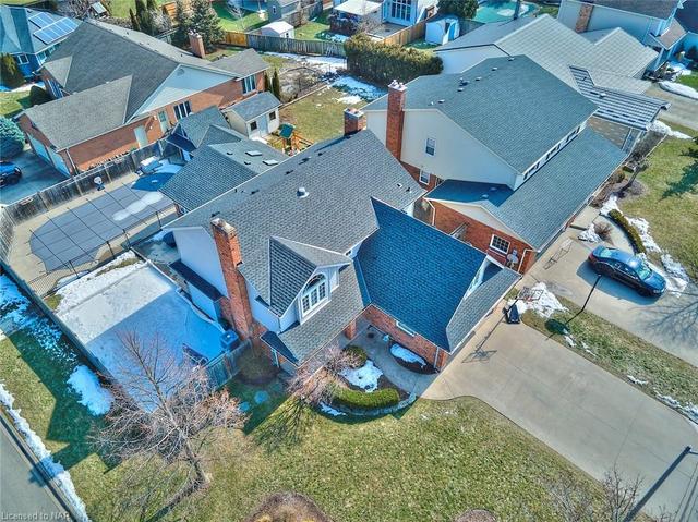 16 Fairhaven Drive, House detached with 4 bedrooms, 3 bathrooms and 6 parking in St. Catharines ON | Image 7