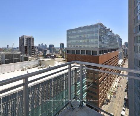 1804 - 220 Victoria St, Condo with 2 bedrooms, 2 bathrooms and 0 parking in Toronto ON | Image 9