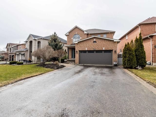 8 Regal Pine Crt, House detached with 4 bedrooms, 4 bathrooms and 6 parking in Vaughan ON | Card Image