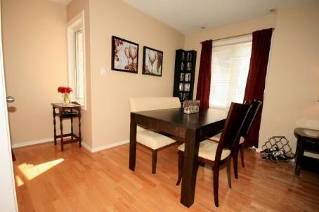 th805 - 12 Sudbury St, Townhouse with 2 bedrooms, 2 bathrooms and 1 parking in Toronto ON | Image 3