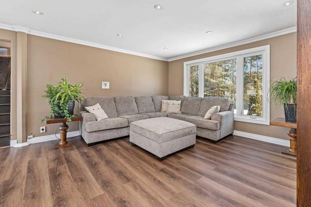 3642 Maple Grove Rd, House detached with 3 bedrooms, 3 bathrooms and 8 parking in Innisfil ON | Image 20