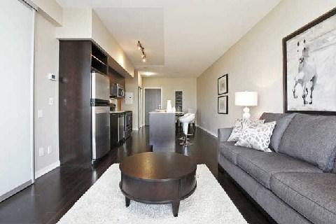 802 - 103 The Queensway Ave, Condo with 1 bedrooms, 1 bathrooms and 1 parking in Toronto ON | Image 3