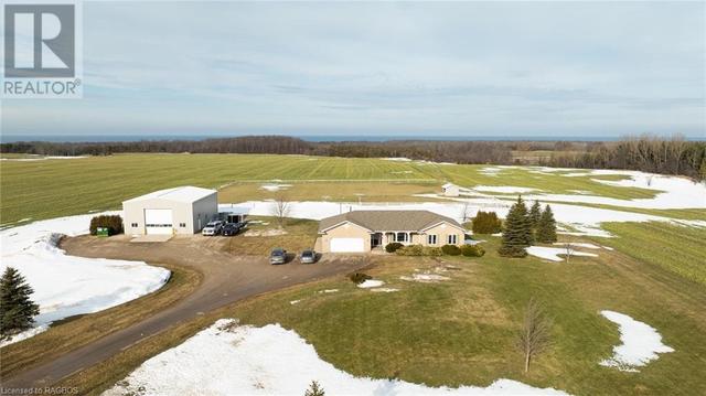 1041 Bruce Road 23, Home with 5 bedrooms, 2 bathrooms and null parking in Kincardine ON | Image 37