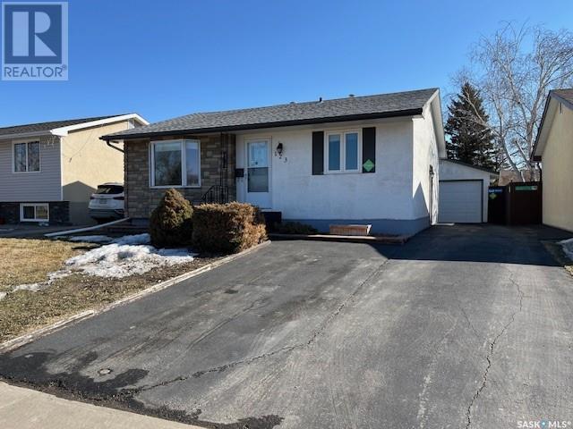 123 Bentley Drive, House detached with 3 bedrooms, 1 bathrooms and null parking in Regina SK | Image 1