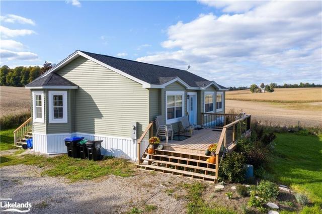 8098 Concession Road 2, House attached with 3 bedrooms, 2 bathrooms and 16 parking in Adjala Tosorontio ON | Image 24