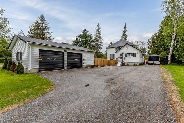74 Beaumont Dr, House detached with 2 bedrooms, 2 bathrooms and 10 parking in Bracebridge ON | Image 26