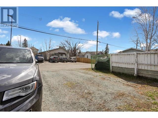1725 9th Avenue, House detached with 2 bedrooms, 2 bathrooms and null parking in Prince George BC | Image 7
