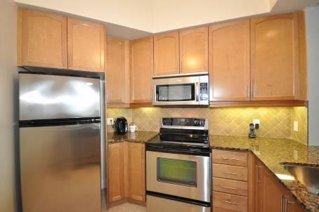 lph3 - 70 Absolute Ave, Condo with 3 bedrooms, 2 bathrooms and 1 parking in Mississauga ON | Image 5