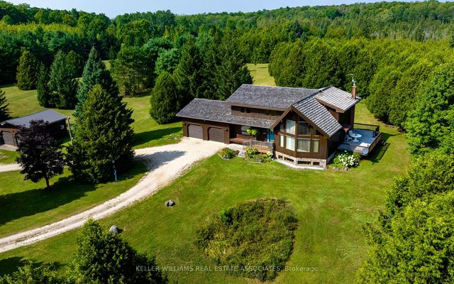 503069 Grey County Road 12 Rd, House detached with 3 bedrooms, 3 bathrooms and 14 parking in West Grey ON | Image 1