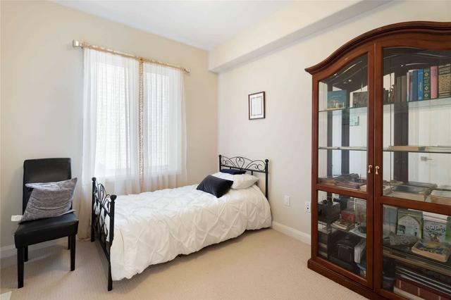35 Dougherty Crt, House detached with 4 bedrooms, 3 bathrooms and 6 parking in Hamilton ON | Image 8