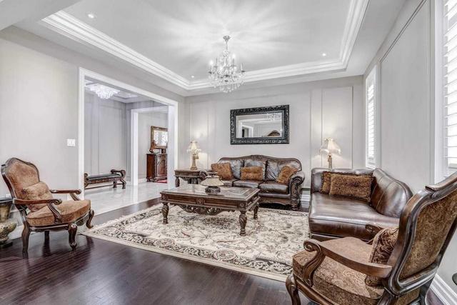 12 Kelways Circ, House detached with 6 bedrooms, 6 bathrooms and 12 parking in Brampton ON | Image 5