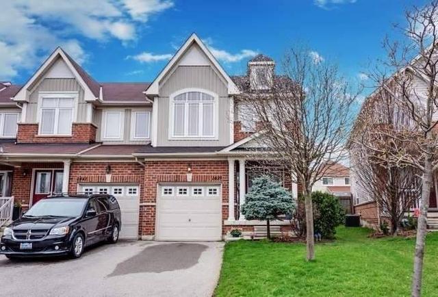 1439 Glaspell Cres, House attached with 3 bedrooms, 3 bathrooms and 2 parking in Oshawa ON | Image 1