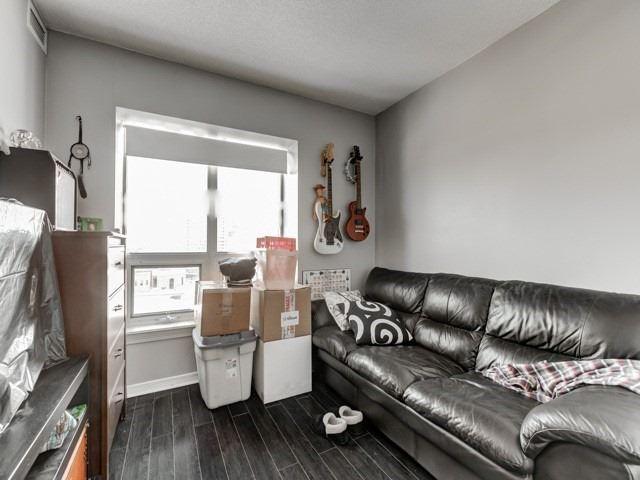 1002 - 9 George St, Condo with 2 bedrooms, 2 bathrooms and 1 parking in Brampton ON | Image 14