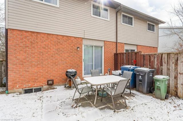 19 Mason Court, House semidetached with 4 bedrooms, 2 bathrooms and 3 parking in Guelph ON | Image 24
