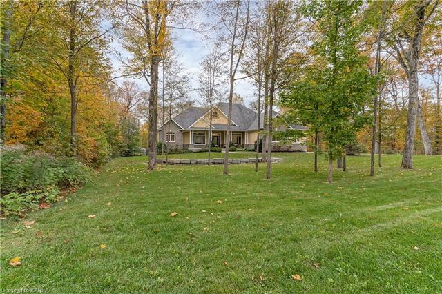 175 Deer Creek Drive, House detached with 6 bedrooms, 3 bathrooms and 12 parking in South Frontenac ON | Image 2