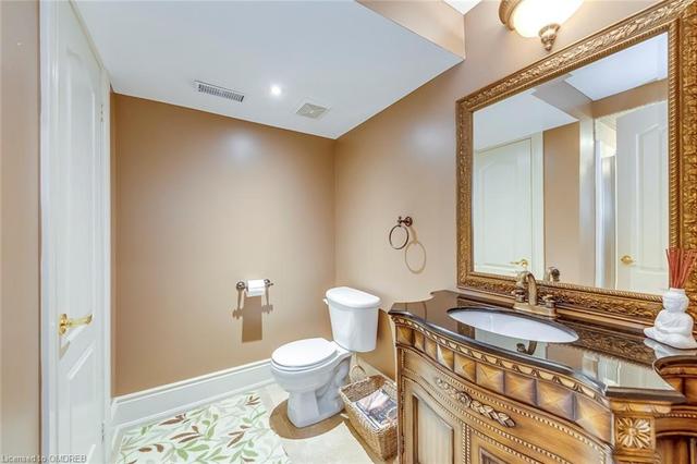 2379 Darlington Trail, House detached with 4 bedrooms, 4 bathrooms and 4 parking in Oakville ON | Image 32