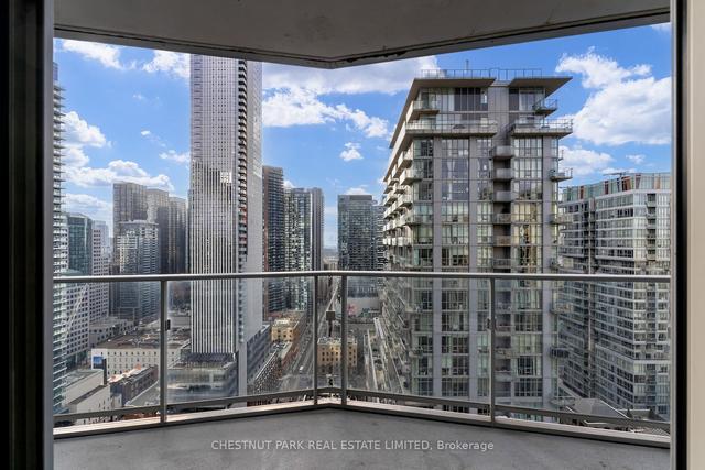 2903 - 180 University Ave, Condo with 1 bedrooms, 2 bathrooms and 1 parking in Toronto ON | Image 22